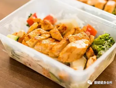 经济实惠健身餐食谱：一周七天的食物搭配与